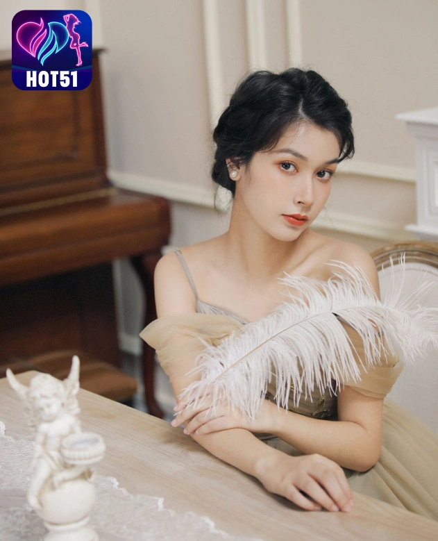 Noa-hot51