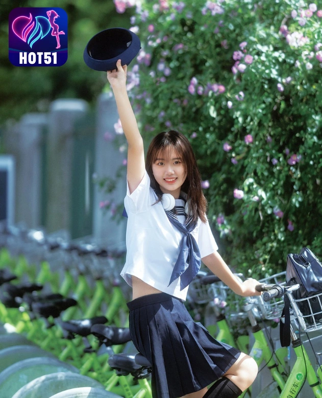 Han Huan-hot51