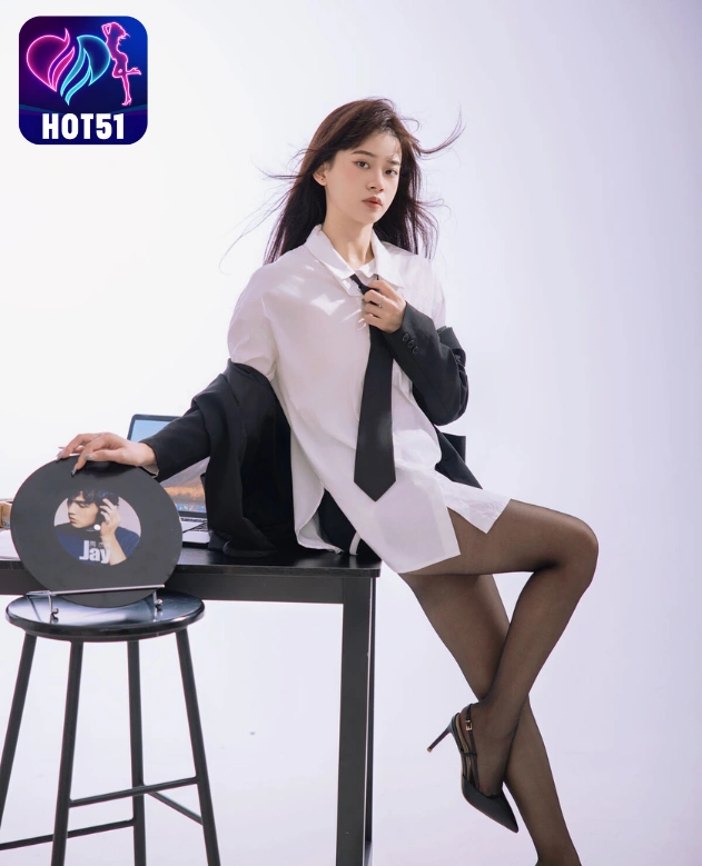 Su Su-hot51