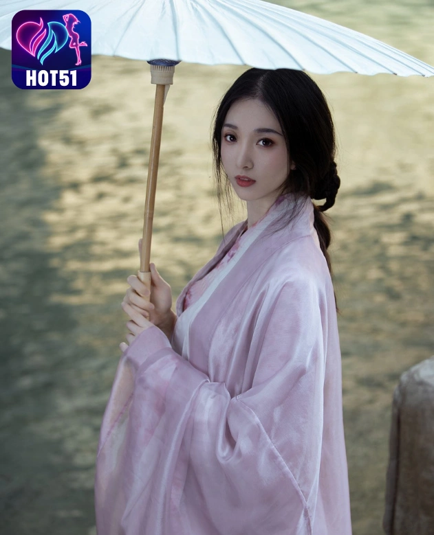 A Moon-hot51
